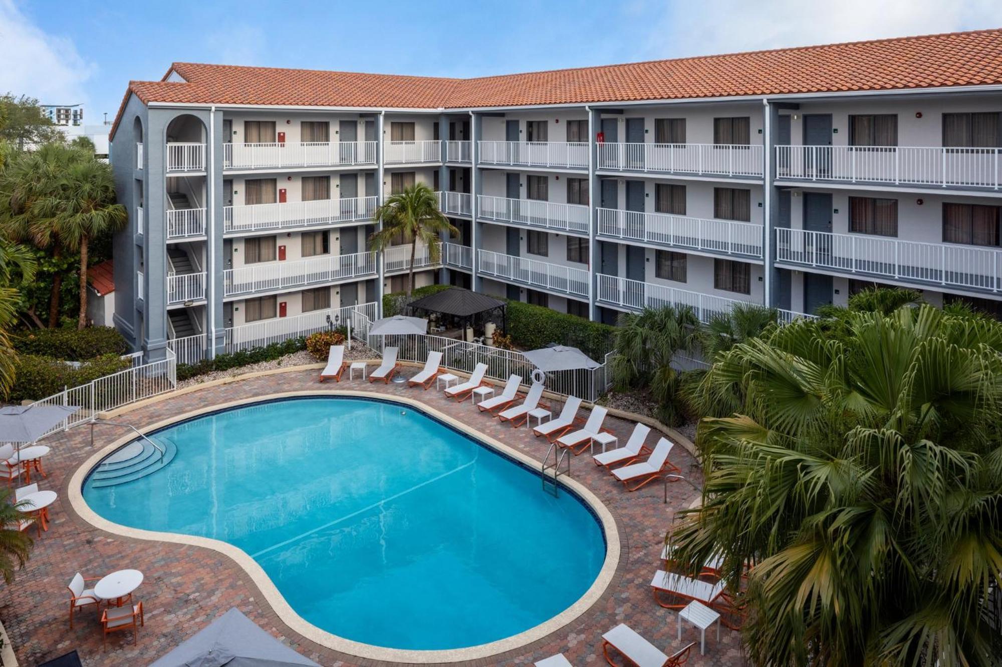 Holiday Inn & Suites Boca Raton - North Dış mekan fotoğraf