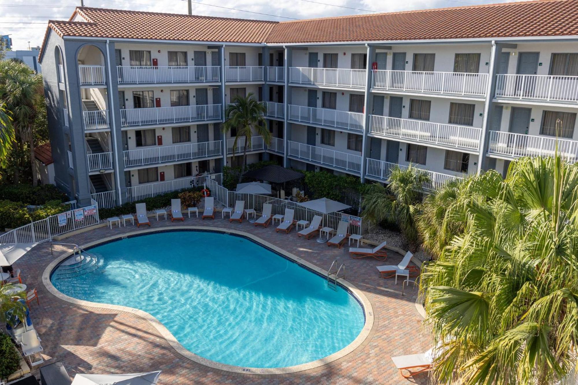 Holiday Inn & Suites Boca Raton - North Dış mekan fotoğraf